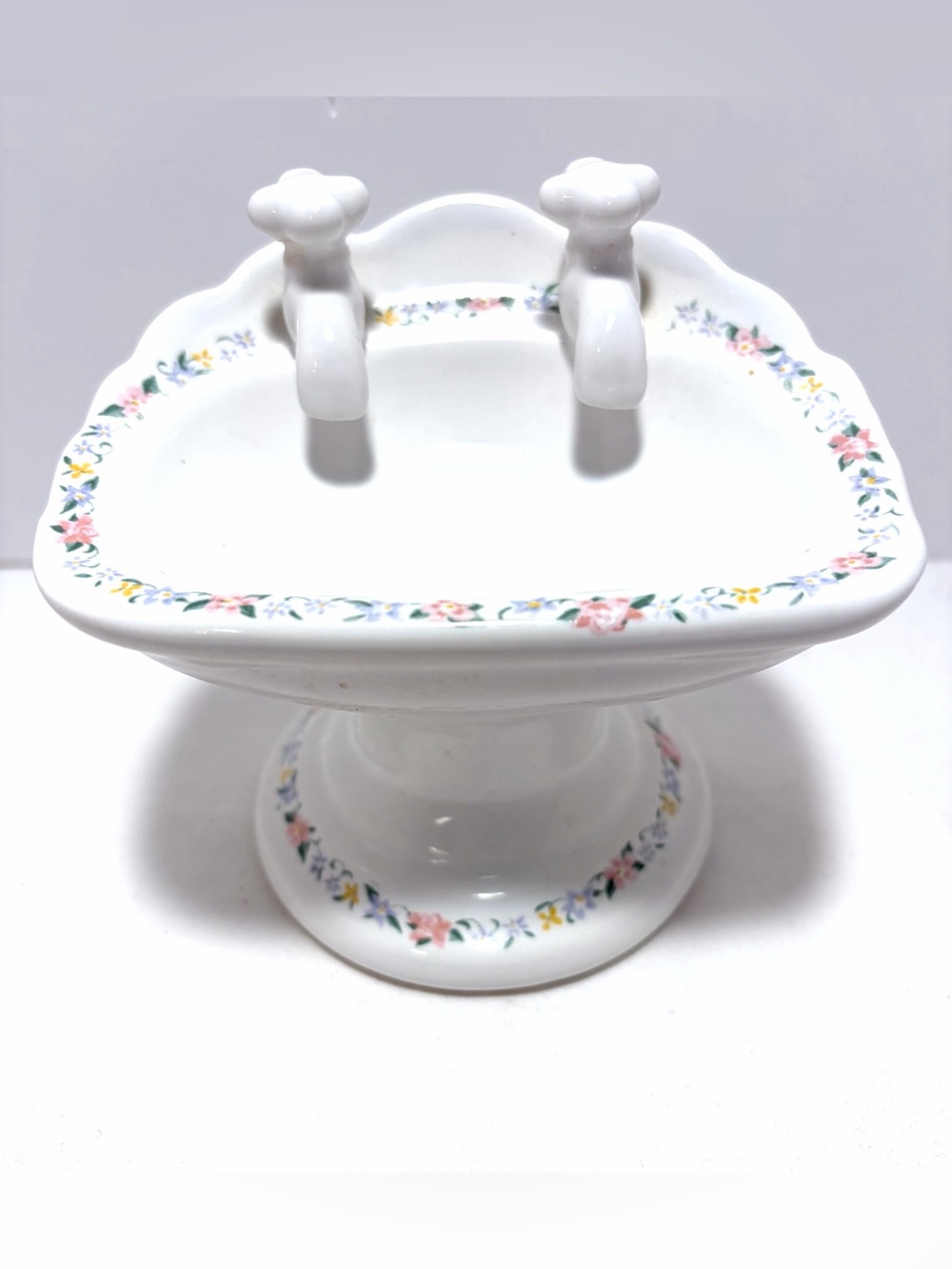 Vintage Ceramic Pedestal Sink Soap Holder